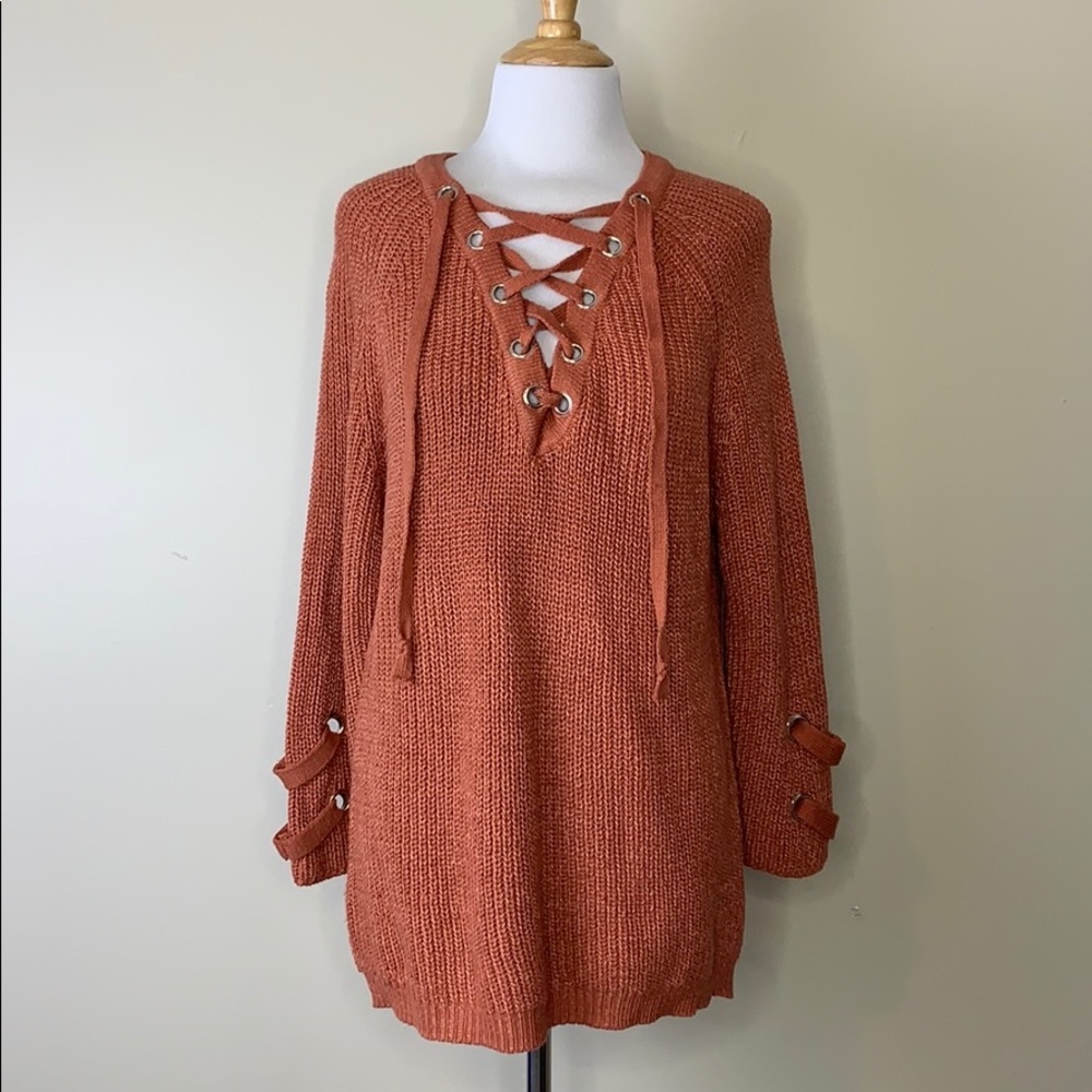 HAUTE ROGUE Brick Red Knitted Lace-up Sweater OSFA
